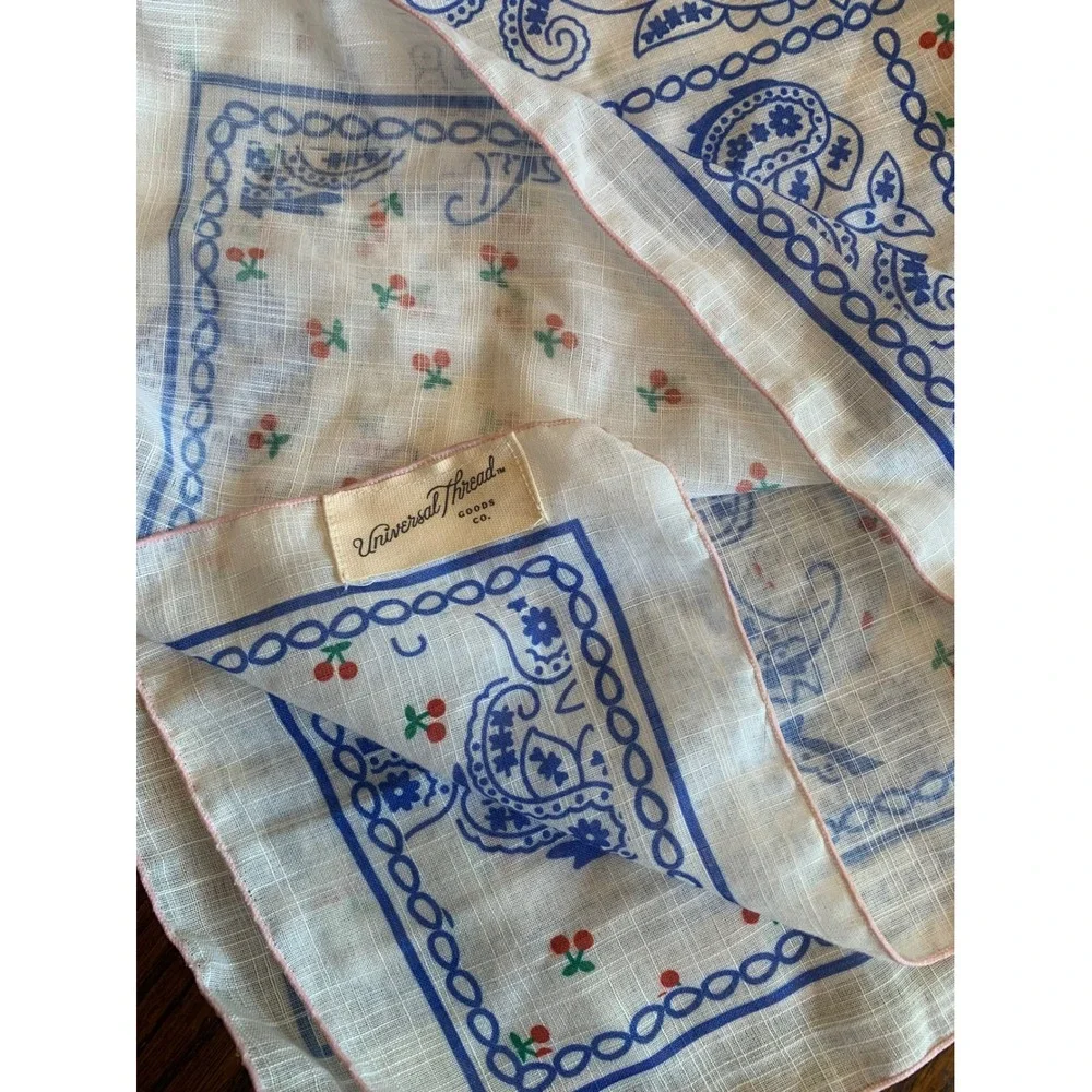Universal Thread Cherry Paisley Bandana Scarf & Scrunchie Set White Blue Red